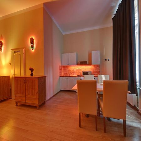 Central Walk Fashionstreet Apartmnts Budapest Exterior foto