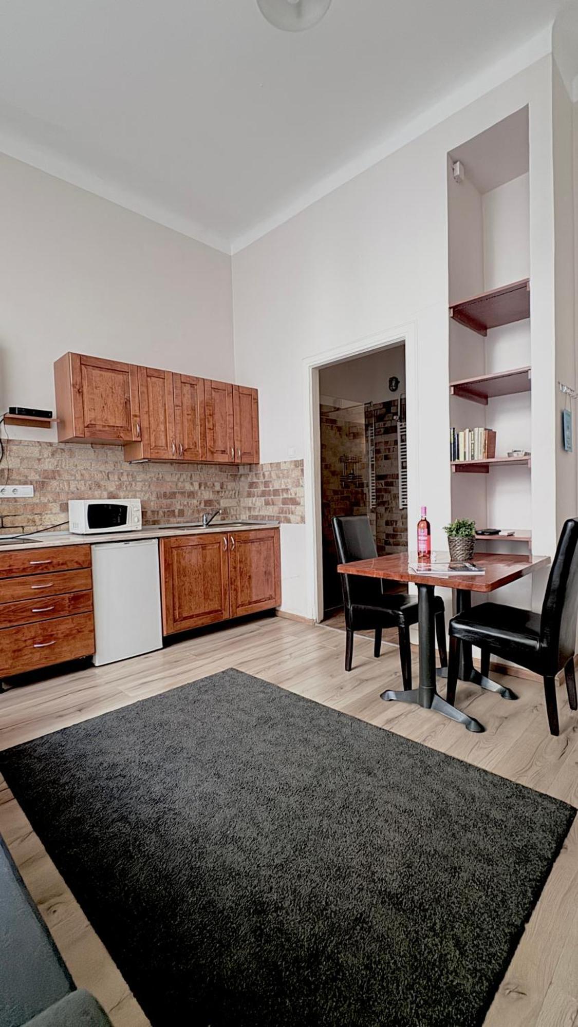 Central Walk Fashionstreet Apartmnts Budapest Exterior foto